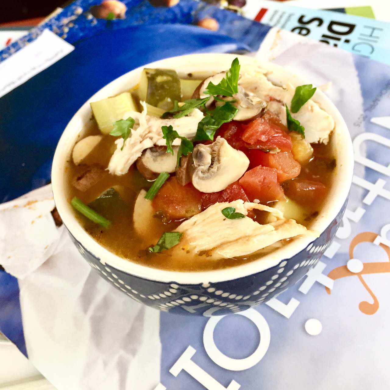 Healthy Paleo Chicken Soup Recipe | Miss Nutritionista